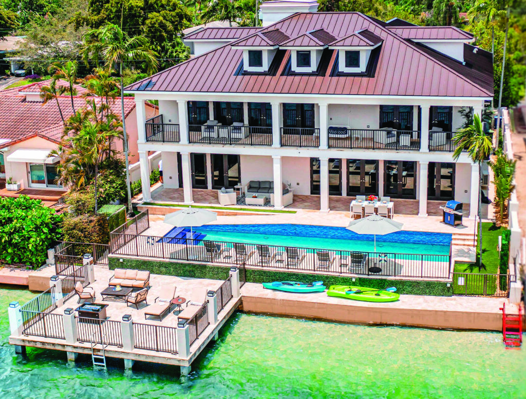 Homes & Villas